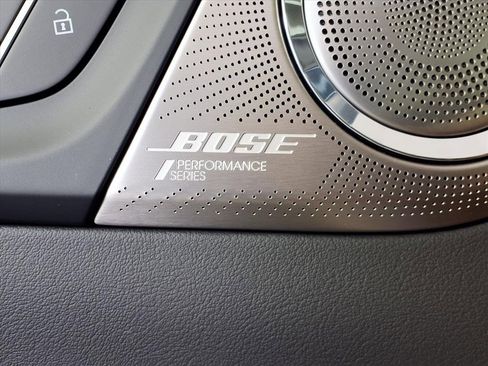 New 2026 Buick Enclave Avenir image 16