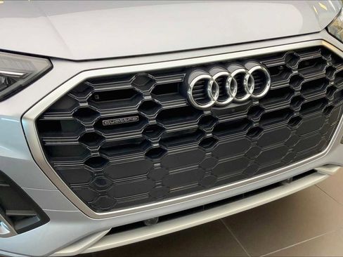 Certified 2025 Audi Q5 2.0T Premium Plus w/ Premium Plus Package image 30