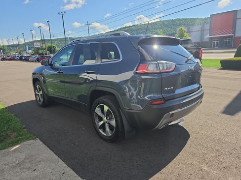 Used 2020 Jeep Cherokee Limited AWD/4WD image 6