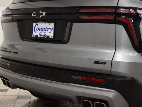 Used 2025 Chevrolet Traverse Z71 w/ Driver Confidence Package AWD/4WD image 21
