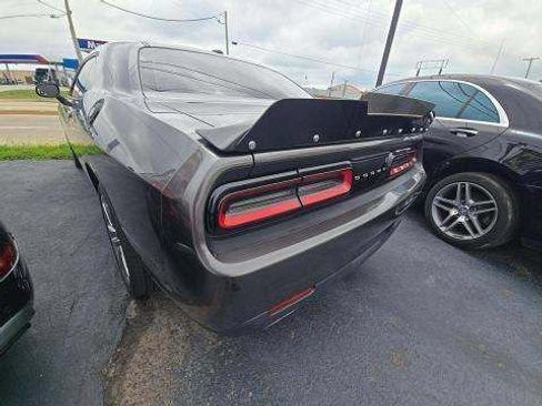 Used 2022 Dodge Challenger GT AWD/4WD image 2