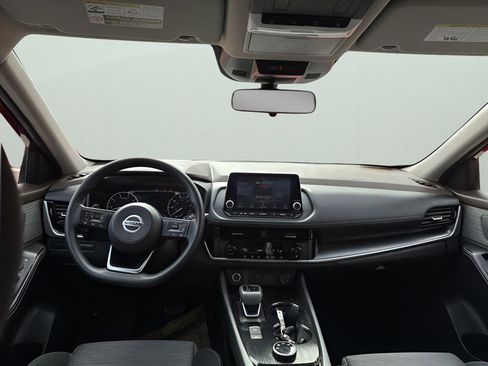 Used 2021 Nissan Rogue SV image 21