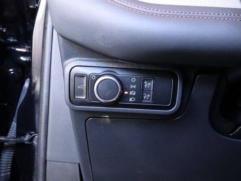 Used 2025 Ford Explorer Active RWD image 23