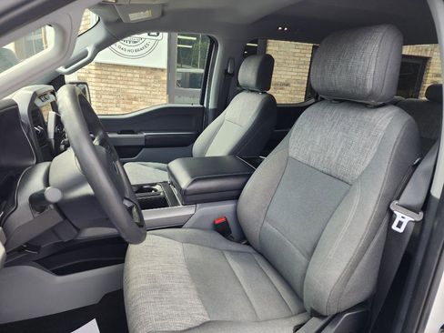 Used 2021 Ford F150 XLT AWD/4WD image 17