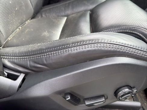 Used 2021 Volvo XC60 T5 Inscription w/ Protection Package Premier image 8