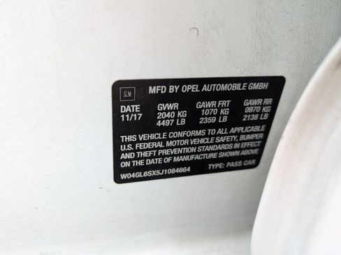 Used 2018 Buick Regal Preferred w/ Sights and Sounds Package FWD image 26