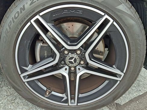 Used 2026 Mercedes-Benz GLS 450 4MATIC image 8
