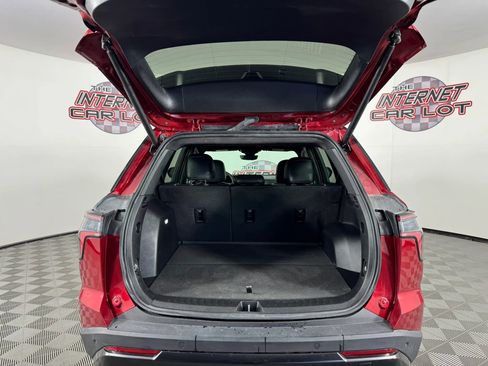 Used 2025 Chevrolet Equinox RS w/ Safety and Technology Package AWD/4WD image 28