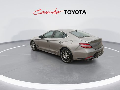 Used 2025 Genesis G70 2.5T image 6