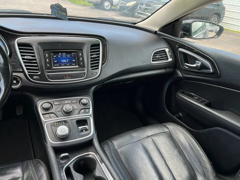 Used 2015 Chrysler 200 C FWD image 16