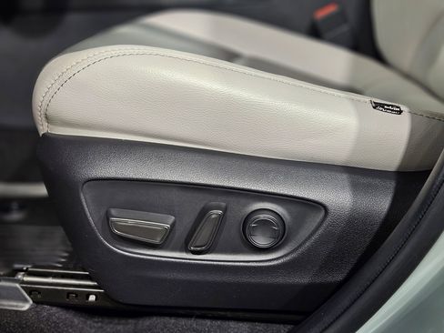 Used 2023 Toyota RAV4 XLE image 23