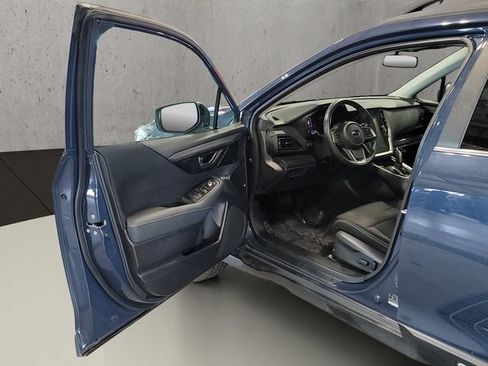 Used 2025 Subaru Outback Premium AWD/4WD image 38