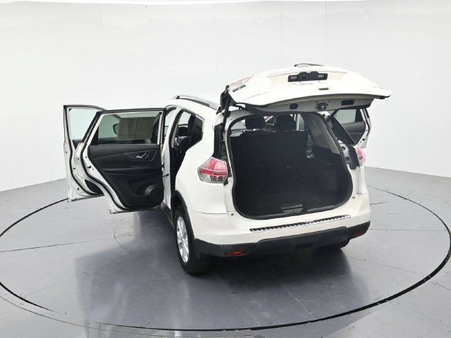 Used 2016 Nissan Rogue SV w/ SV Premium Package AWD/4WD image 46