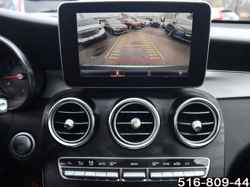 Used 2019 Mercedes-Benz GLC 300 4MATIC image 27