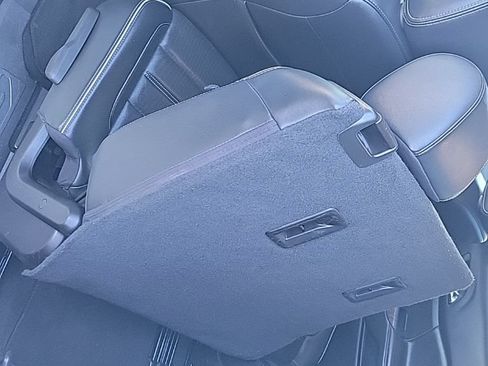 Used 2023 GMC Acadia Denali FWD image 38