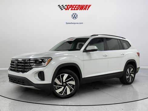New 2026 Volkswagen Atlas SE image 3