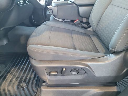Used 2025 Chevrolet Silverado 1500 LT image 17