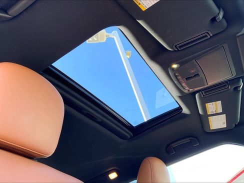 Used 2024 INFINITI QX80 Sensory w/ Cargo Package image 14