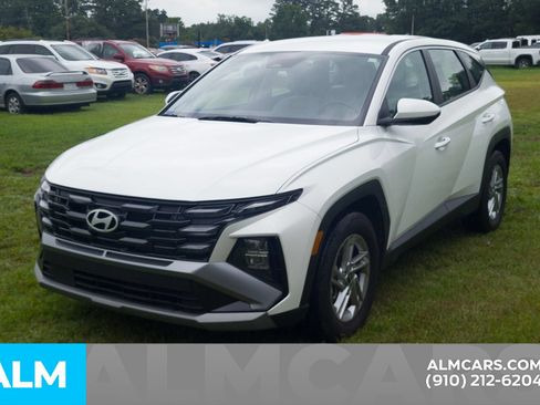 Certified 2026 Hyundai Tucson SE FWD image 22