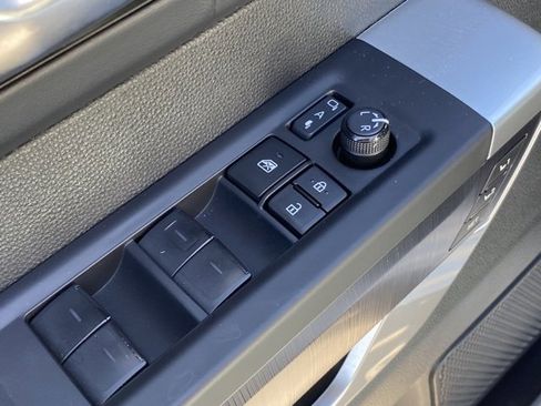 Used 2024 Toyota Tundra Platinum image 12