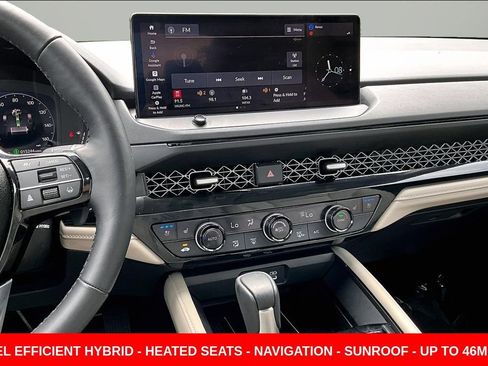 Used 2025 Honda Accord Touring image 9