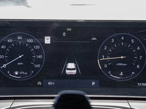 Certified 2025 Hyundai Santa Fe Calligraphy FWD image 19