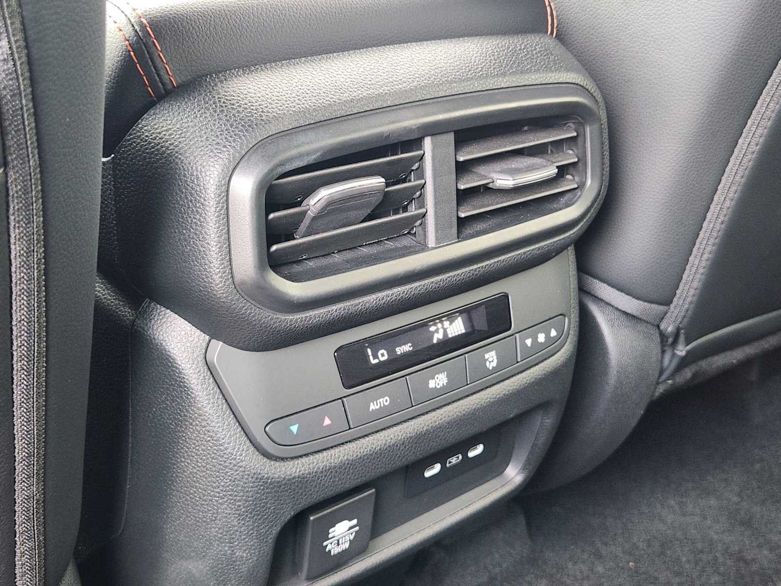 Certified 2025 Honda Pilot TrailSport image 29