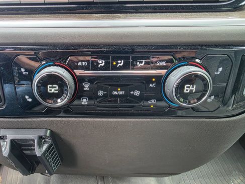 Used 2024 Chevrolet Silverado 2500 LT w/ All Star Edition AWD/4WD image 16
