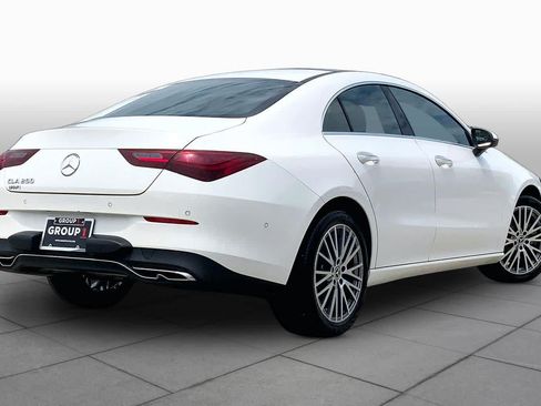 Used 2025 Mercedes-Benz CLA 250 image 12