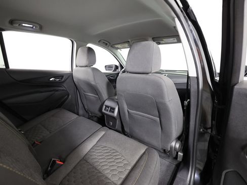 Used 2018 Chevrolet Equinox LT FWD image 21