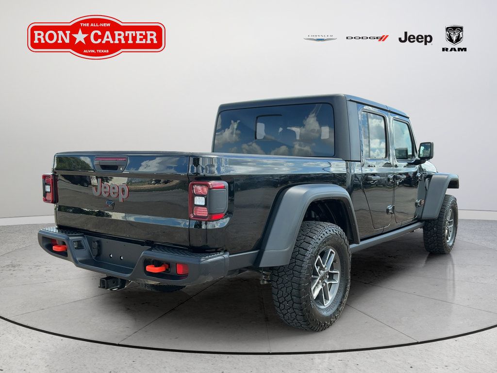 Used 2026 Jeep Gladiator Mojave AWD/4WD image 6