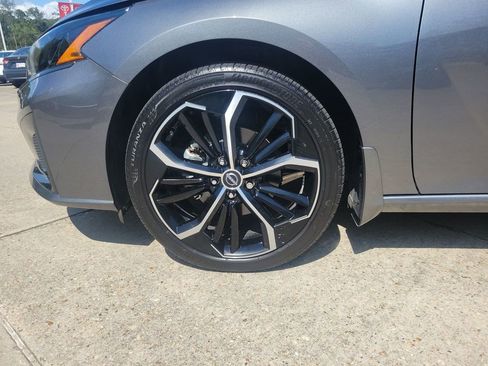 Used 2024 Nissan Altima 2.5 SR image 28