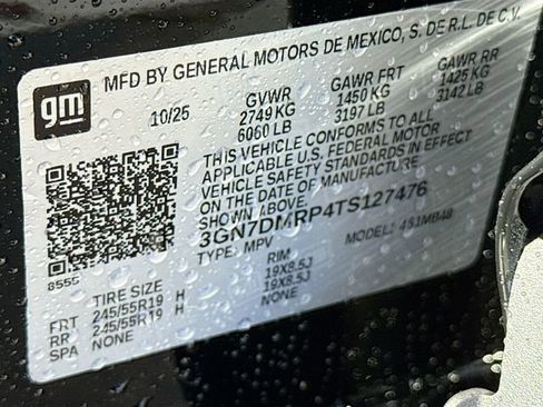 New 2026 Chevrolet Equinox EV LT image 32