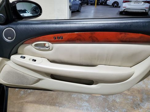 Used 2007 Lexus SC 430 Convertible RWD image 15