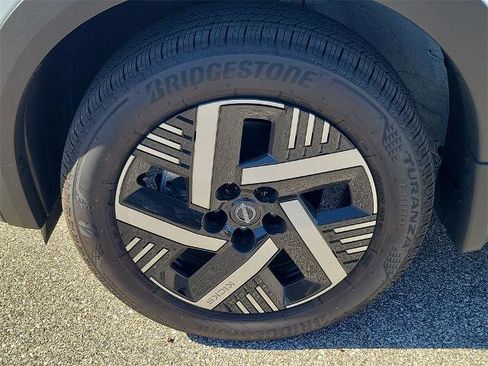 Certified 2026 Nissan Kicks SV image 12