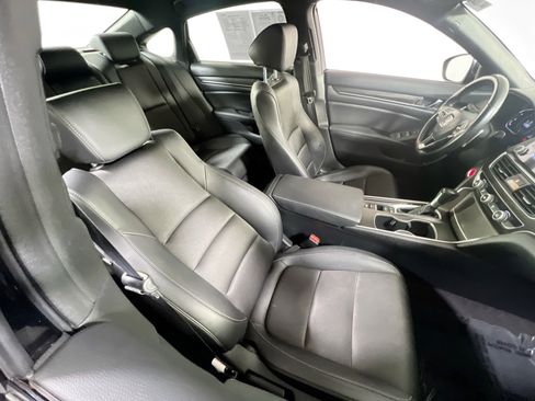 Used 2022 Honda Accord Sport image 25
