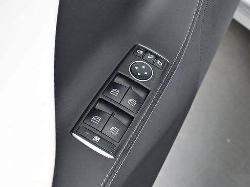 Used 2021 Tesla Model S Long Range AWD/4WD image 13