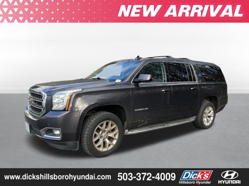 Used 2015 GMC Yukon XL SLT w/ Open Road Package image 6