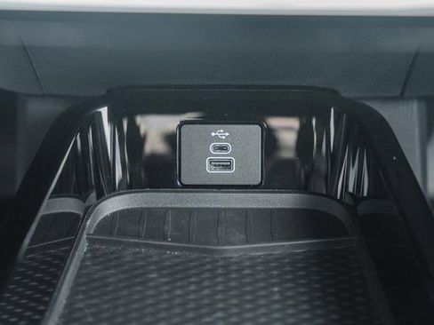 New 2025 Ford Mustang Mach-E GT image 31