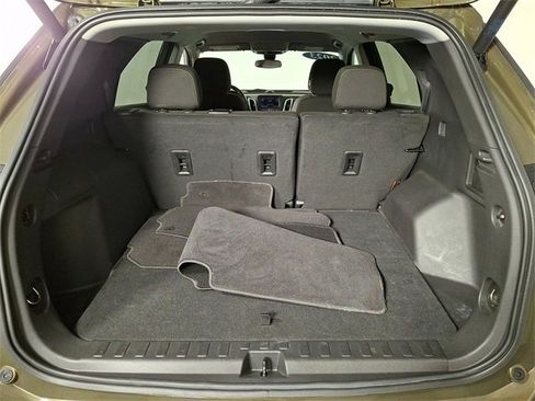 Used 2023 Chevrolet Equinox LT image 29