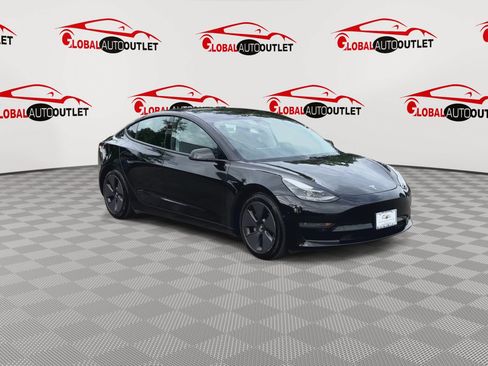 Used 2021 Tesla Model 3 Standard Range Plus RWD image 2