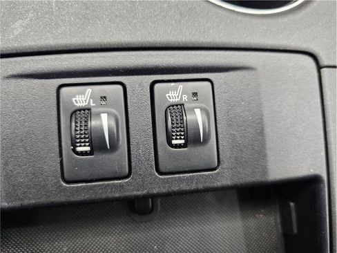 Used 2015 Toyota Camry XLE FWD image 19