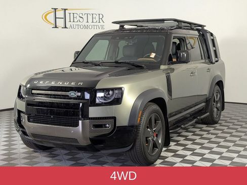 Used 2023 Land Rover Defender 130 X AWD/4WD image 4
