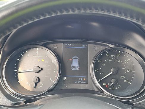 Used 2019 Nissan Rogue Sport SL FWD image 11