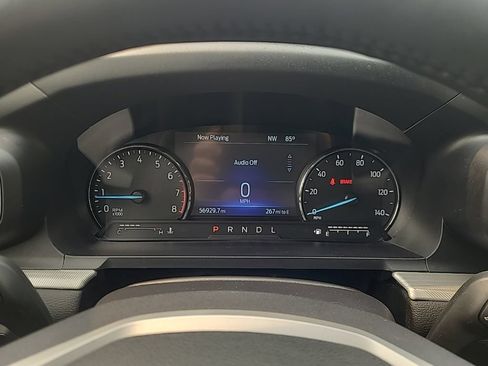 Used 2023 Ford Explorer XLT w/ Equipment Group 202A AWD/4WD image 21