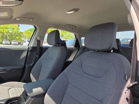 Used 2025 Kia K4 EX FWD image 20