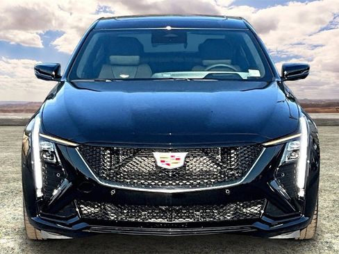 Used 2025 Cadillac CT5 V image 2