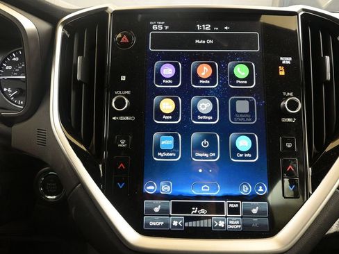 Used 2024 Subaru Ascent Premium w/ Convenience Package image 34