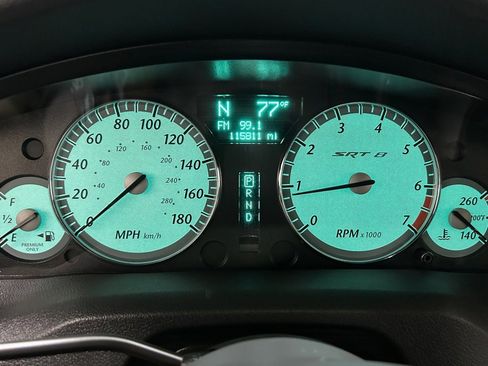 Used 2006 Chrysler 300 SRT8 image 15