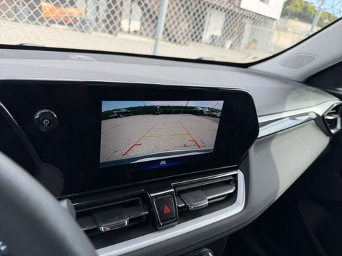 Used 2025 Chevrolet TrailBlazer LT image 17